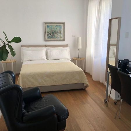 מלון מילאנו La Casa Di Sole מראה חיצוני תמונה